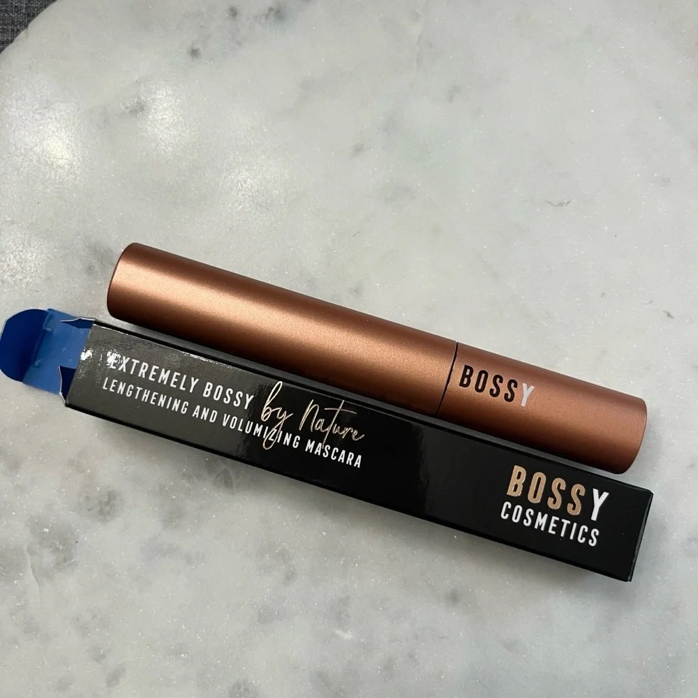 New NWT Bossy Cosmetics Mascara SAPPHIRE‎ Lengthening Volumizing Eye Makeup